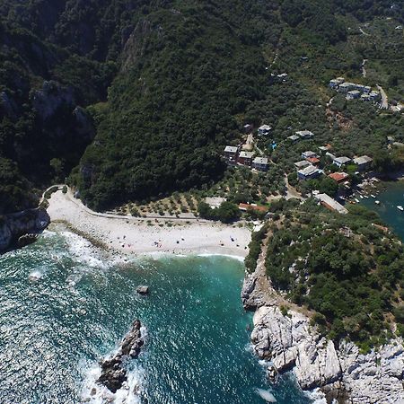Beachfront Pelion Getaways - Palia Damouchari Suites Exterior foto